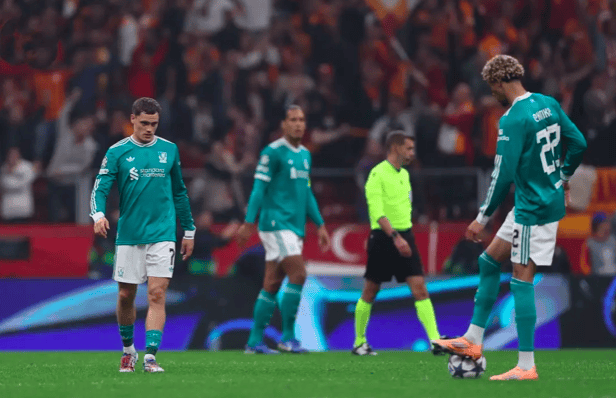 九游体育-关于莱万多夫斯基在利物浦比赛中连败，高光表现引发热议！的信息